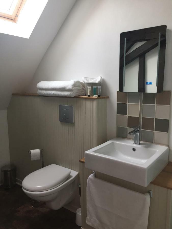 No 3 Lingramiere Bed & Breakfast La Ferte-Mace Eksteriør bilde